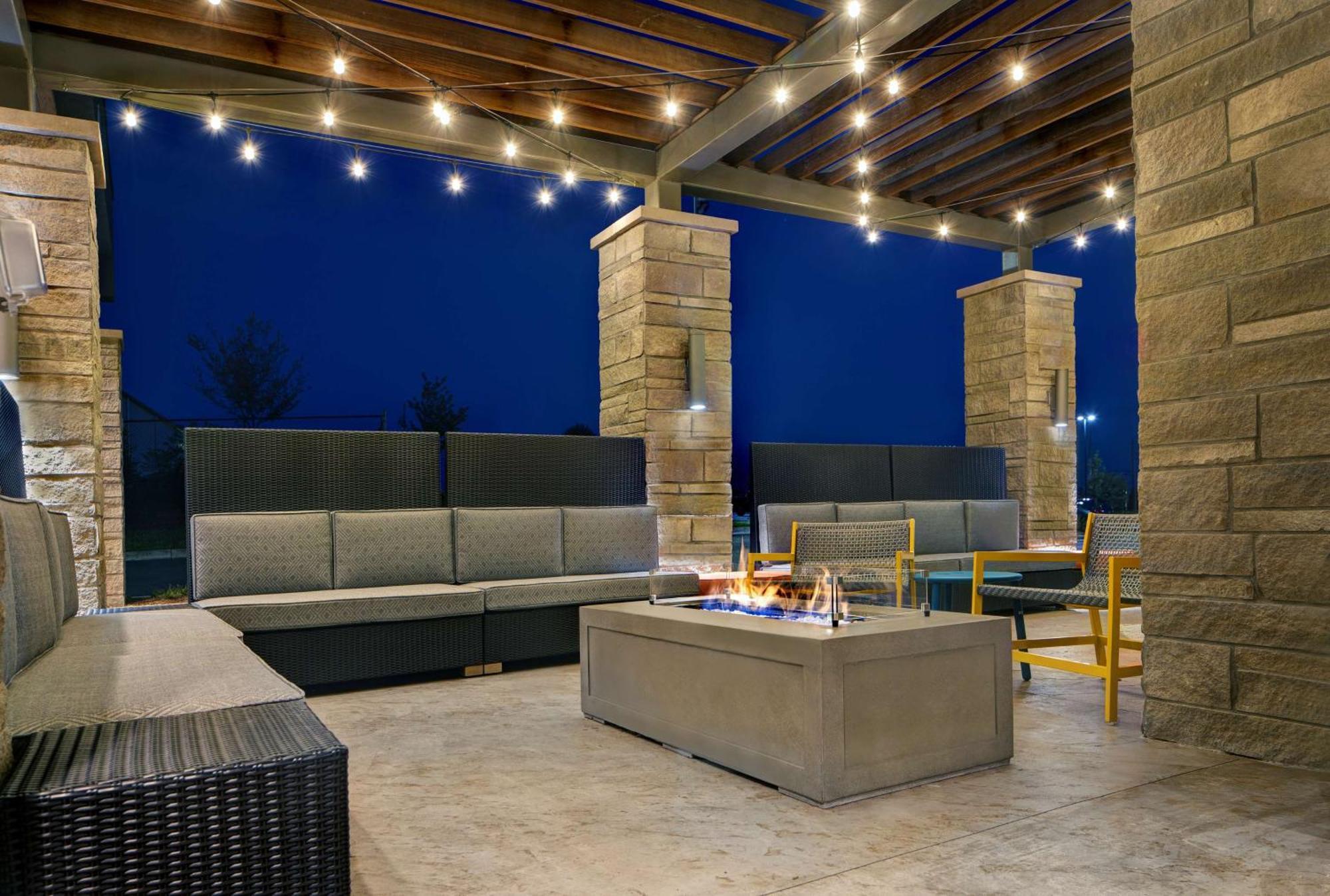 Home2 Suites By Hilton Asheville Airport Arden Exteriér fotografie